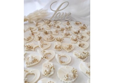 Segnaposto in Cera di Soia con Fiori Stabilizzati – Varie Forme Eleganti | Tesori Colati